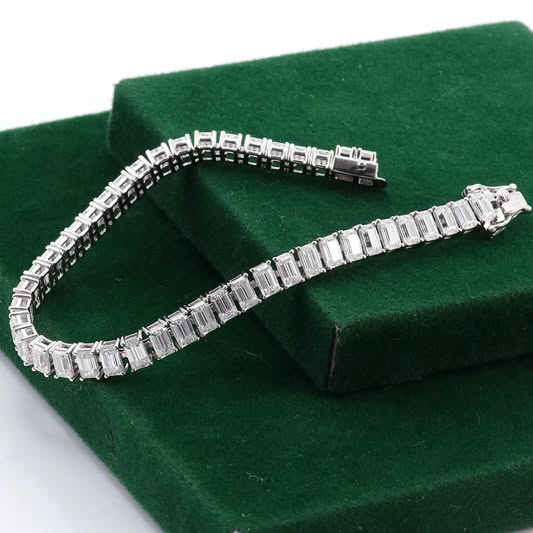 Tennis Bracelet — Baguette Cut