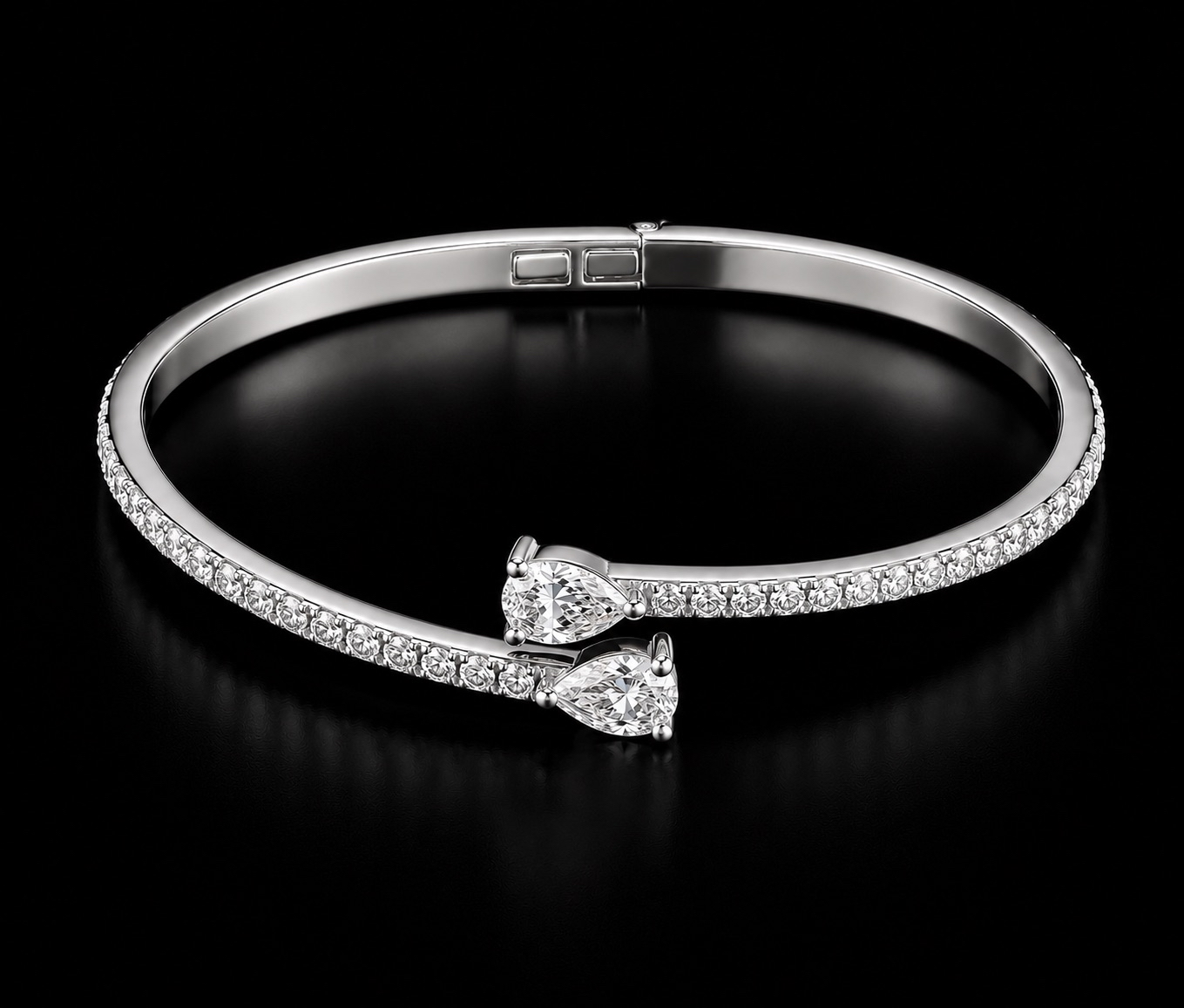 Toi et Moi Pear Bangle